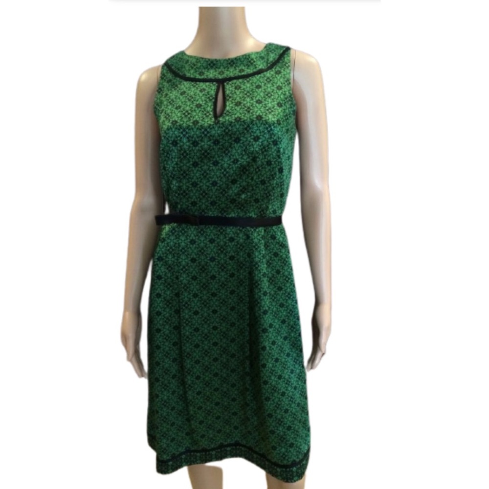 Antonio Melani Green Satin Style Dress Size 8.